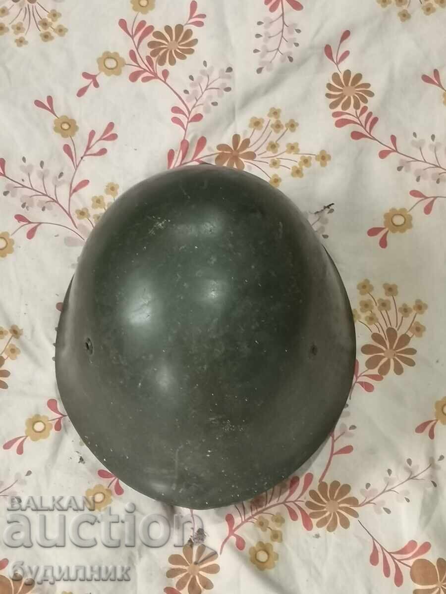 Κράνος στρατιωτικό μέγεθος 58. BZTS. Βάζω πάνω από 100 δημοπρασίες. Δείτε Κράνος στρατιωτικό μέγεθος 58. BZTS. Βάζω πάνω από 100 δημοπρασίες. Δείτε