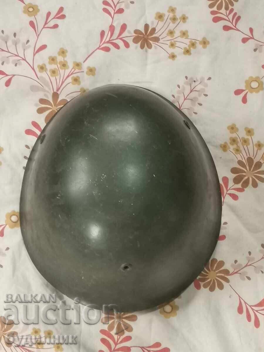 Κράνος στρατιωτικό μέγεθος 58. BZTS. Βάζω πάνω από 100 δημοπρασίες. Δείτε