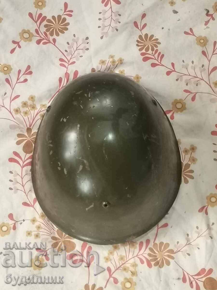 Κράνος στρατιωτικό μέγεθος 58. BZTS. Βάζω πάνω από 100 δημοπρασίες. Δείτε