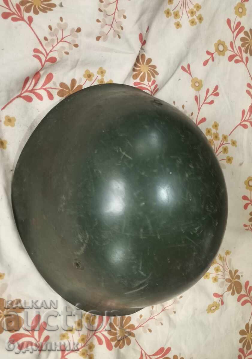 Casca militară, mărimea 57. BZC. Lansez peste 100 de licitații. Vezi cu preț 9.99 BGN | € 5.11 Casca militară, mărimea 57. BZC. Lansez peste 100 de licitații. Vezi cu preț 9.99 BGN | € 5.11