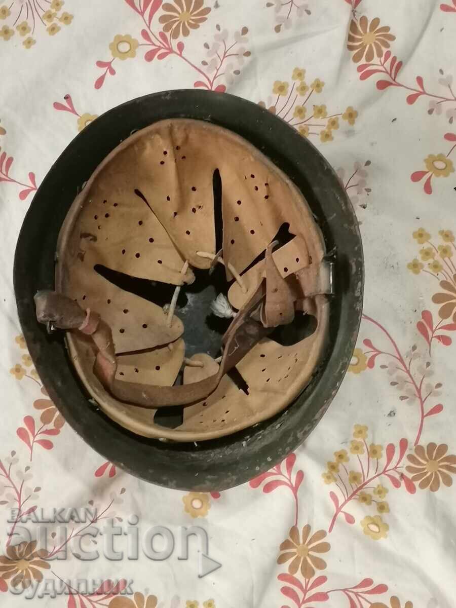 Licitație Căști militare mărimea 59. BZȚ. Lansez peste 100 de licitații. Vezi