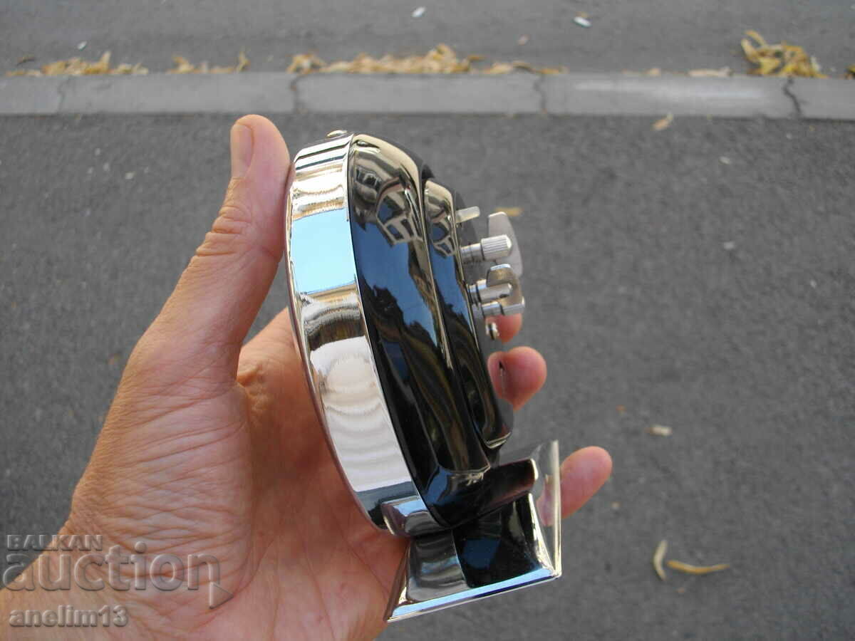 SERKISOF ANIMATED ALARM CLOCK COLLECTIBLE - 7