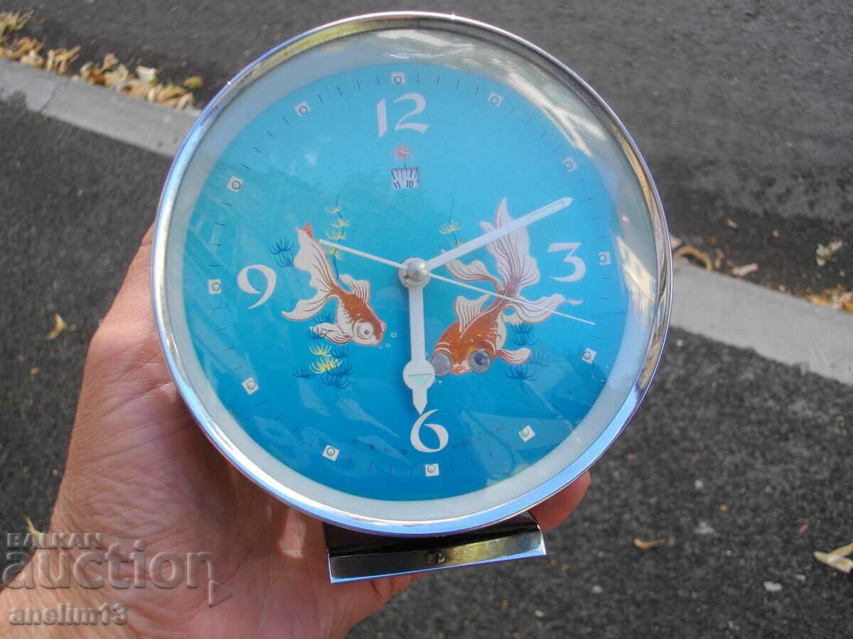 COLLECTIBLE FISH ANIMATED ALARM CLOCK