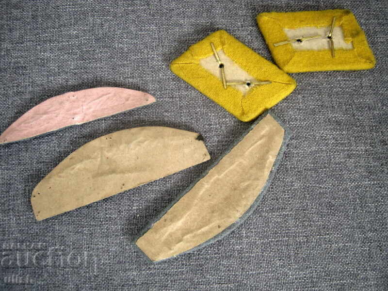 Συλλογή 5 τεμαχίων πετεινών επιρραμμάτων σοσιαλιστικών αξιωματικών μεταφορών με τιμή 50.00 BGN | € 25.56