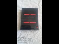 Cutie pentru casetă