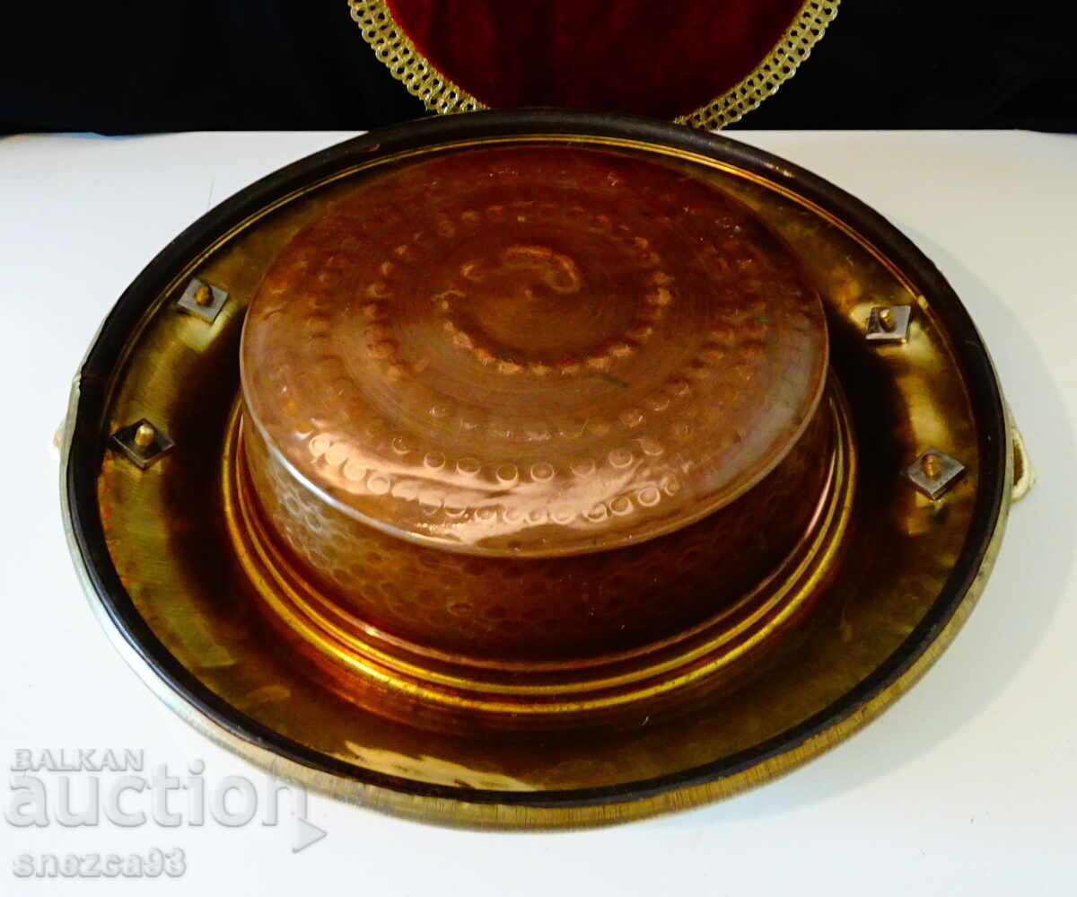 Χάλκινο μπάρμπεκιου με κάρβουνα 3 κιλά, μανγκάλ με τιμή 149.00 BGN | € 76.18