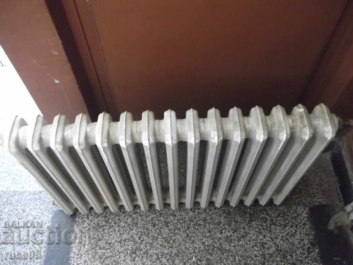 Cast iron radiator with 15 ribs for central heating with price 40.00 BGN | € 20.45
