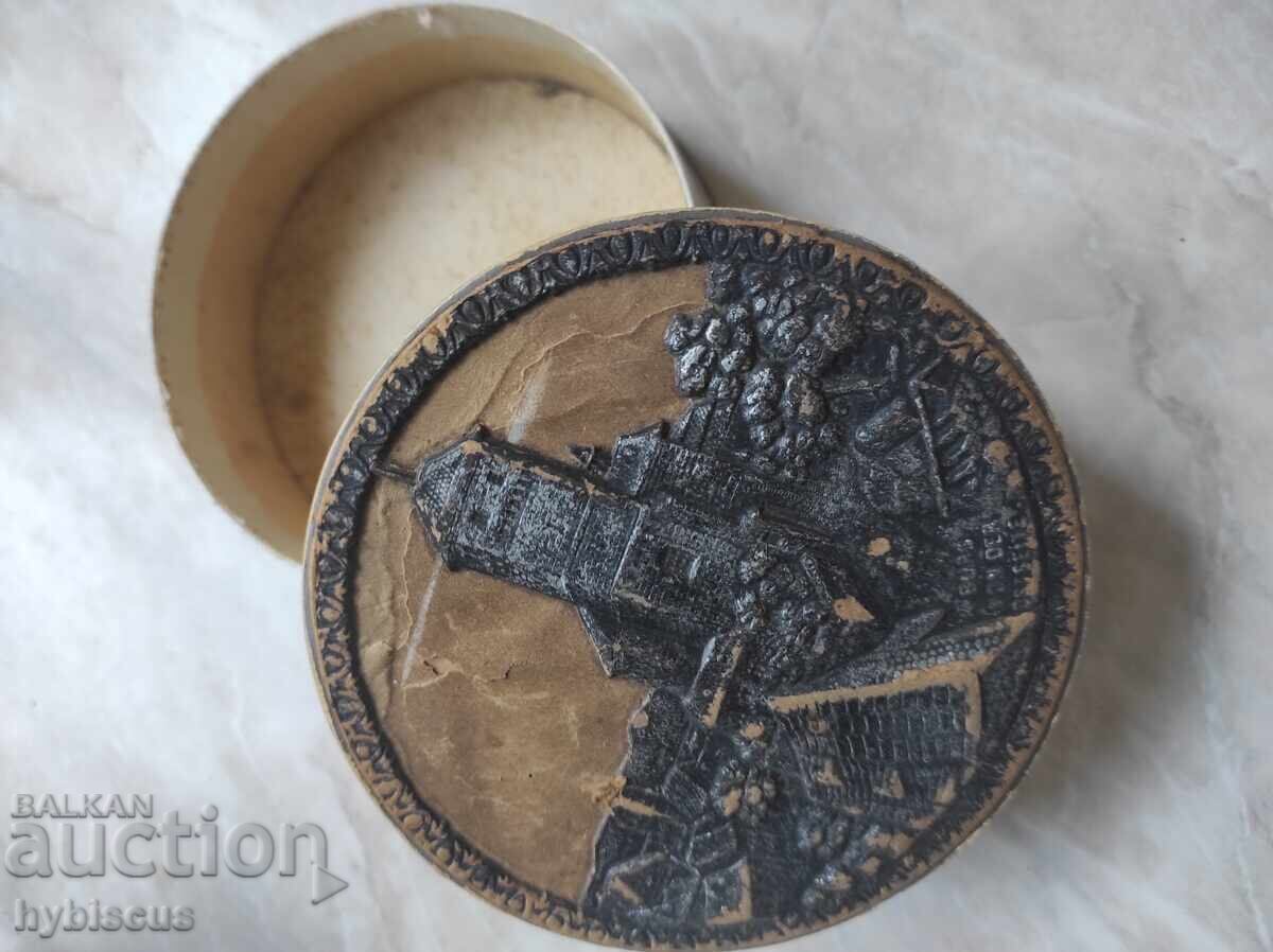 кутия за бонбони от Нюрнберг, антична немска Коледа от 1900 с цена € 55.00 | 107.57 лв.