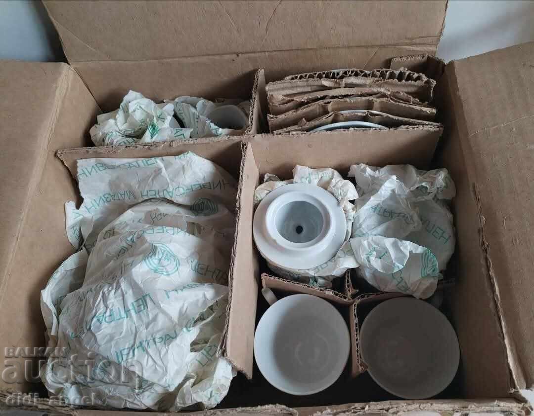 Σετ ΤΣΑΓΙΟΥ με τιμή 100.00 BGN | € 51.13 Σετ ΤΣΑΓΙΟΥ με τιμή 100.00 BGN | € 51.13