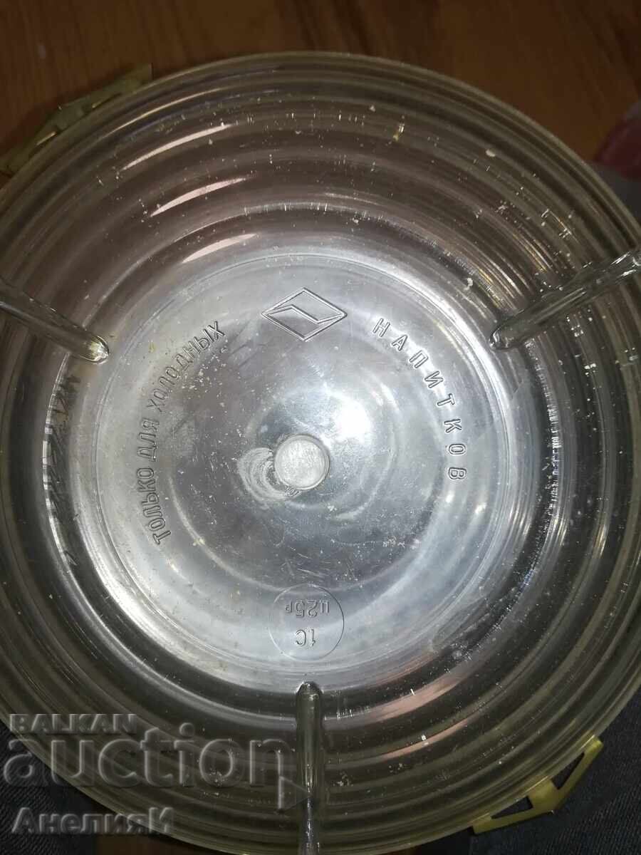 Serviciu pentru băuturi reci, rusesc, diametrul vasului - 22cm., tsen cu preț 20.00 BGN | € 10.23 Serviciu pentru băuturi reci, rusesc, diametrul vasului - 22cm., tsen cu preț 20.00 BGN | € 10.23