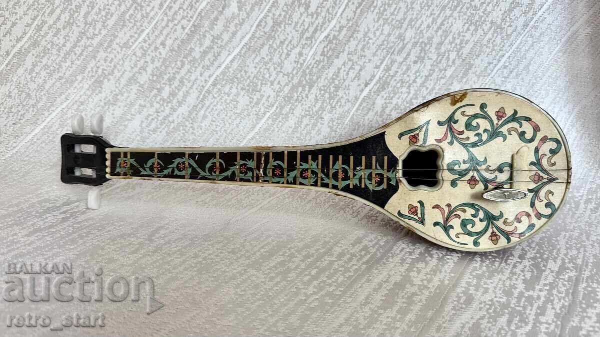 Παράδοση Λατέρνα, μουσικό όργανο, ωραία μελωδία!