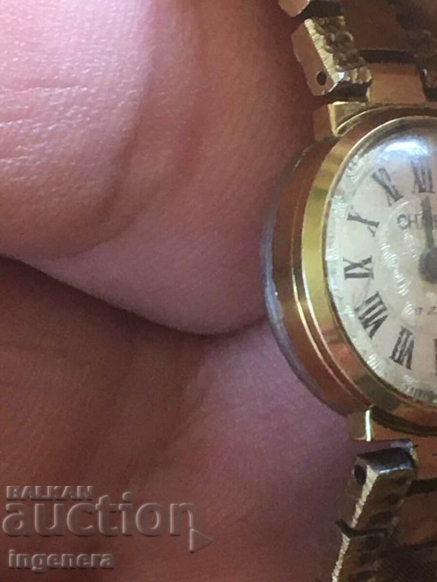 Παράδοση ΓΥΝΑΙΚΕΙΟ ΡΟΛΟΙ «ΓΛΑΡΟΣ» ΔΟΥΛΕΥΕΙ ΧΡΥΣΟ