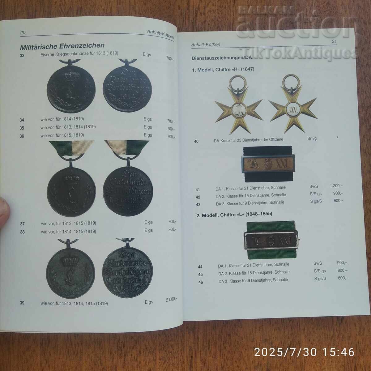 Carte despre ordinele Germaniei cu preț € 50.00 | 97.79 BGN
