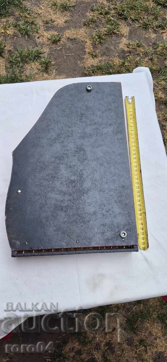 ΠΑΛΙΑ ΓΕΡΜΑΝΙΚΗ ΚΙΘΑΡΑ - ΑΡΙΣΤΗ - 6 ΠΑΛΙΑ ΓΕΡΜΑΝΙΚΗ ΚΙΘΑΡΑ - ΑΡΙΣΤΗ - 6