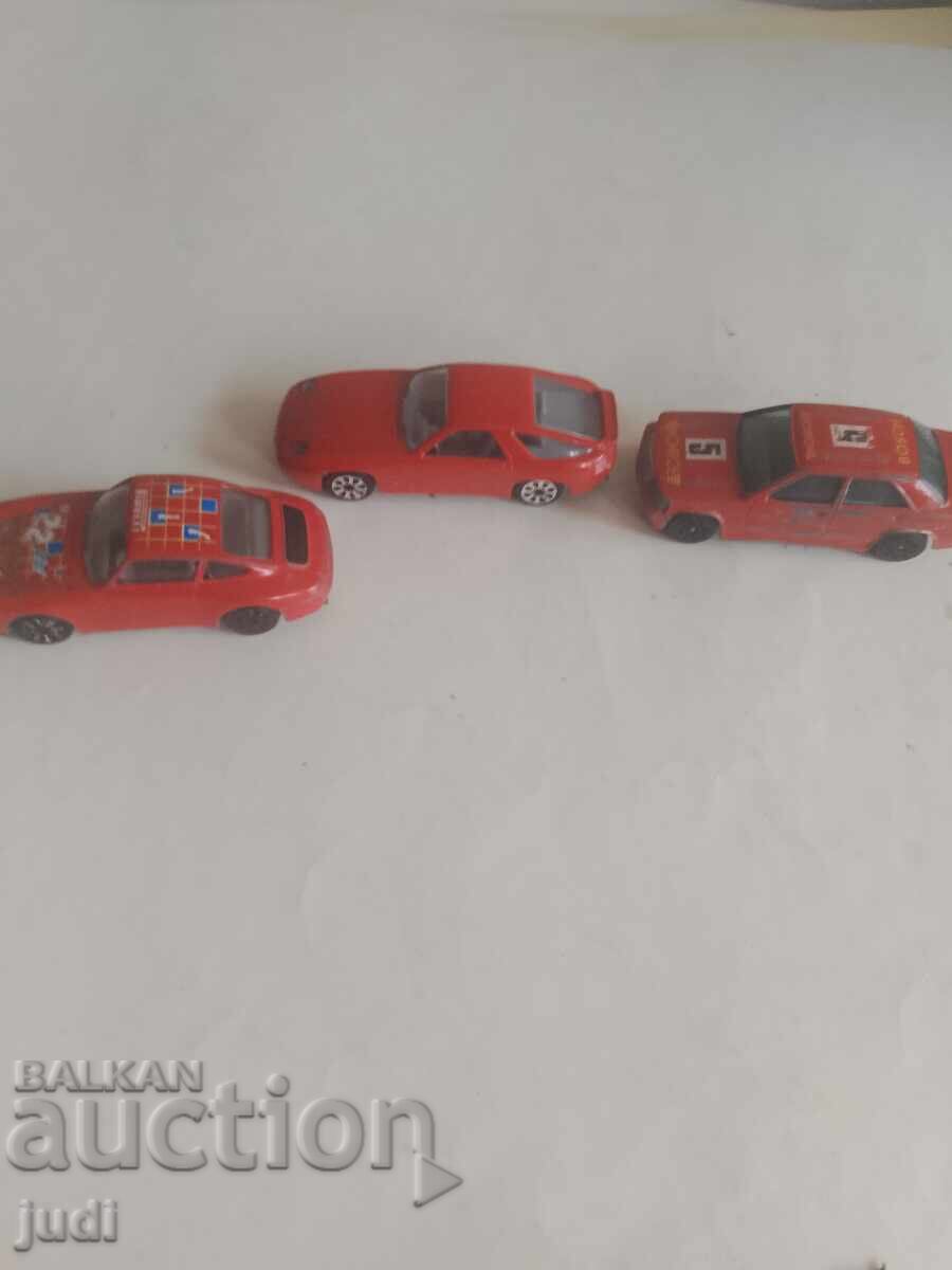 Burago Italia 3 modele cu preț 45.00 BGN | € 23.01 Burago Italia 3 modele cu preț 45.00 BGN | € 23.01