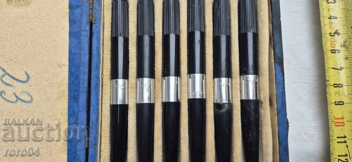 Auction  Vintage Geha Running Wheel / Line Wheel