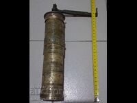 Moara veche de condimente otomane