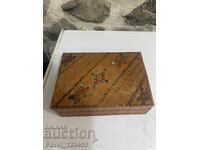 Дьрвена кутия