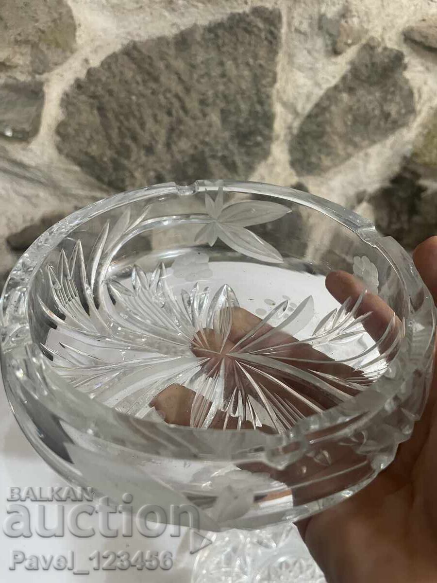 Παράδοση Βαριά, κρυστάλλινα τασάκια 4 τμχ Παράδοση Βαριά, κρυστάλλινα τασάκια 4 τμχ