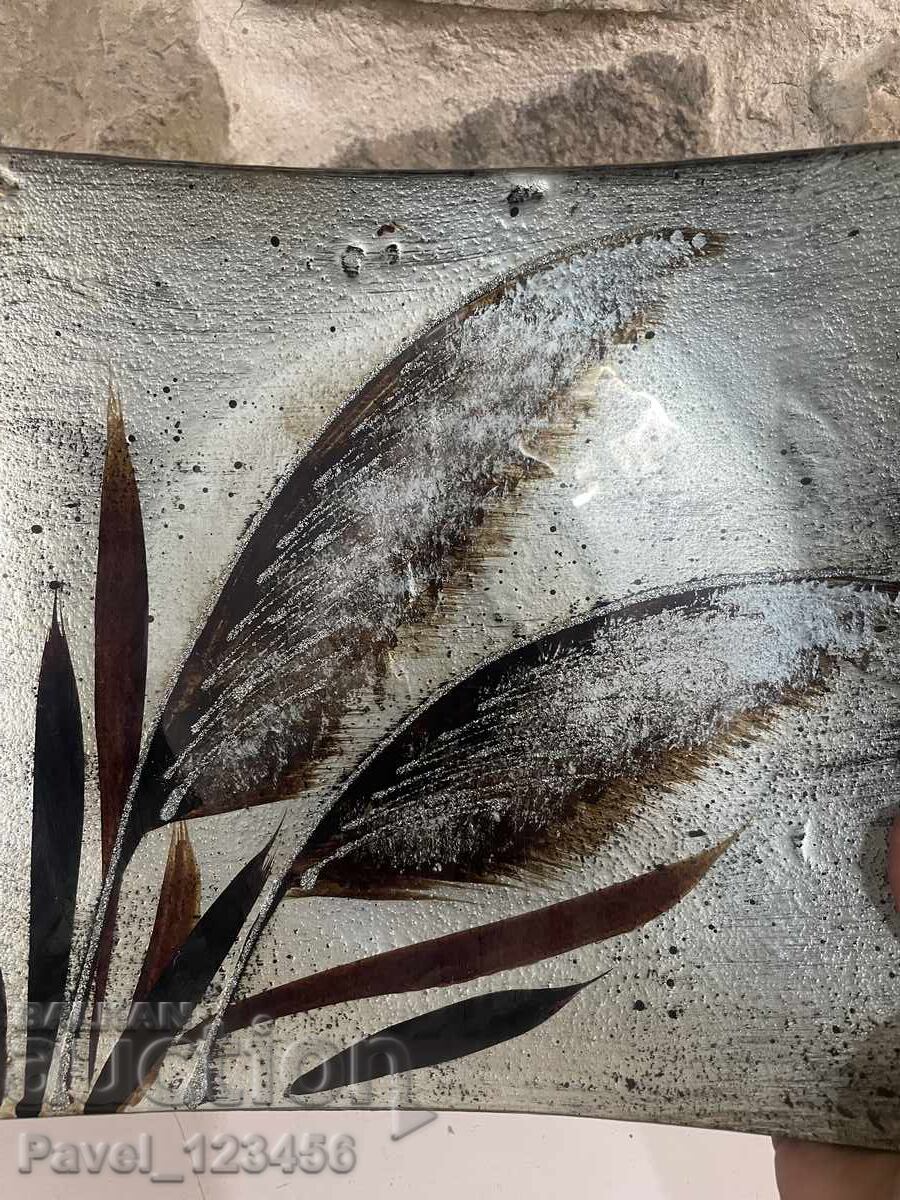 Доставка на Чиния/плато