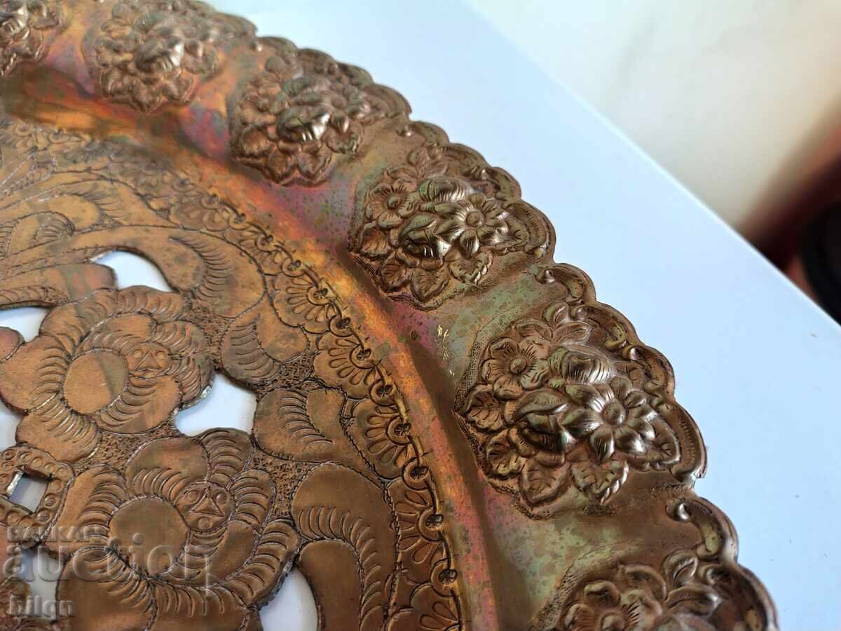 Δημοπρασία Μεγάλος παλιός χάλκινος δίσκος