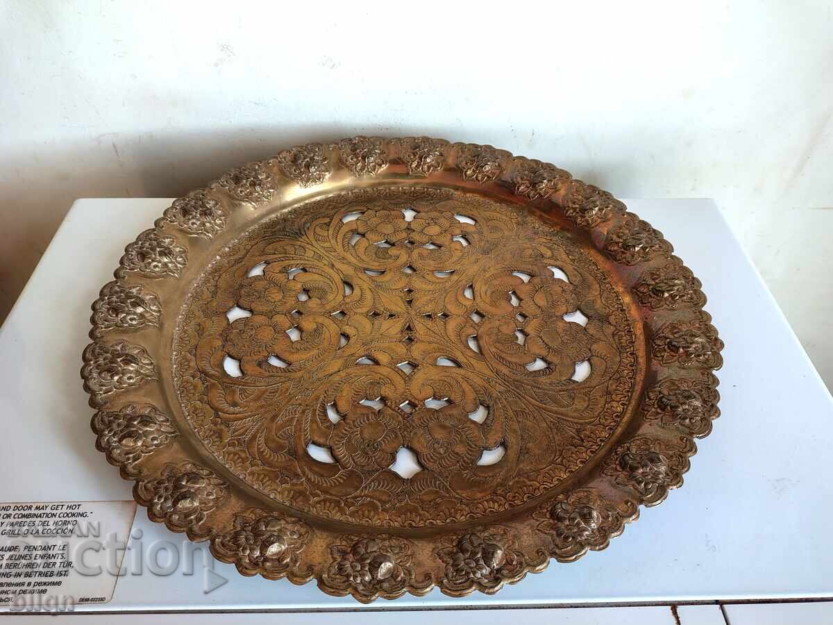 Μεγάλος παλιός χάλκινος δίσκος