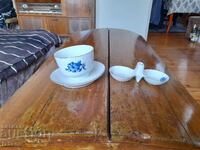 Παλιό πορσελάνινο σετ μπολ και αλατιέρα