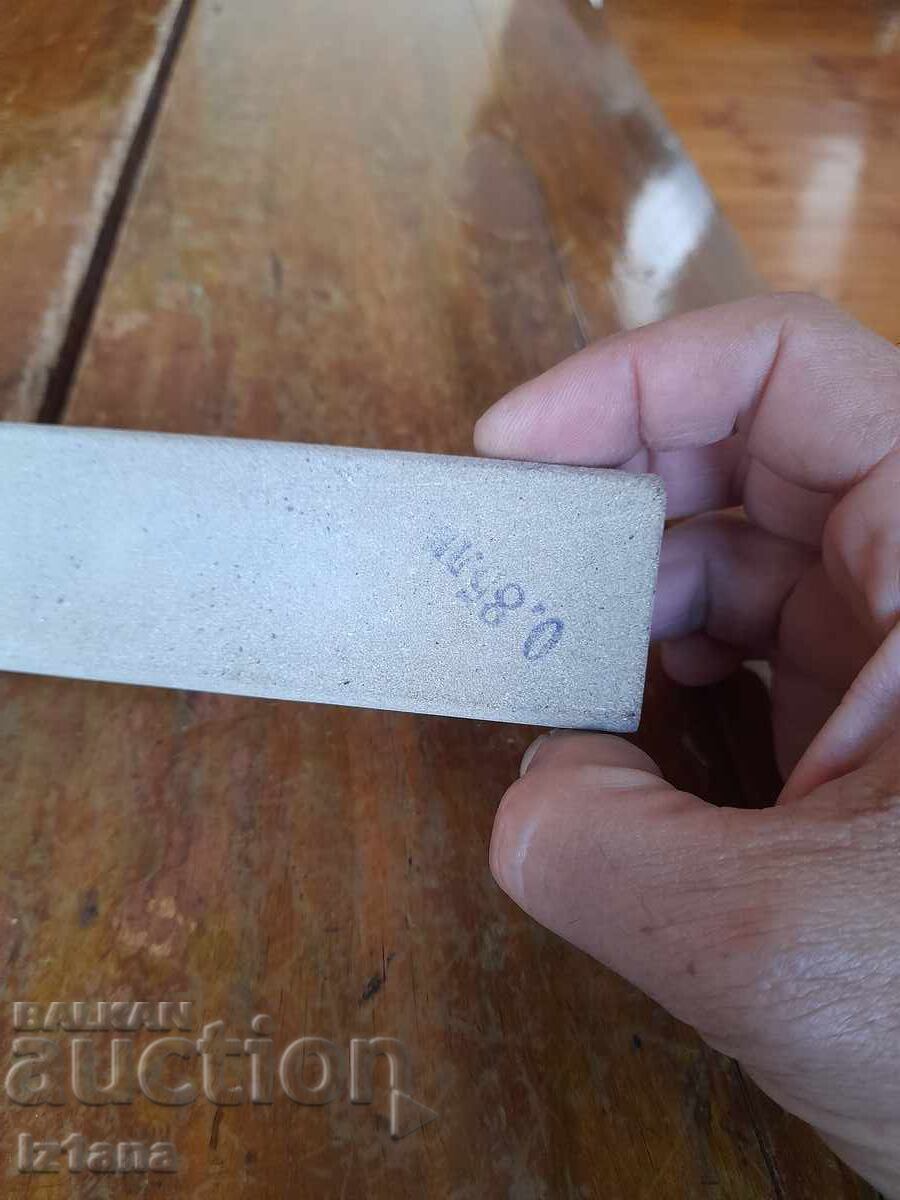 Παλιά ξύστρα μαχαιριών, μαχαίρια με τιμή 45.00 BGN | € 23.01 Παλιά ξύστρα μαχαιριών, μαχαίρια με τιμή 45.00 BGN | € 23.01