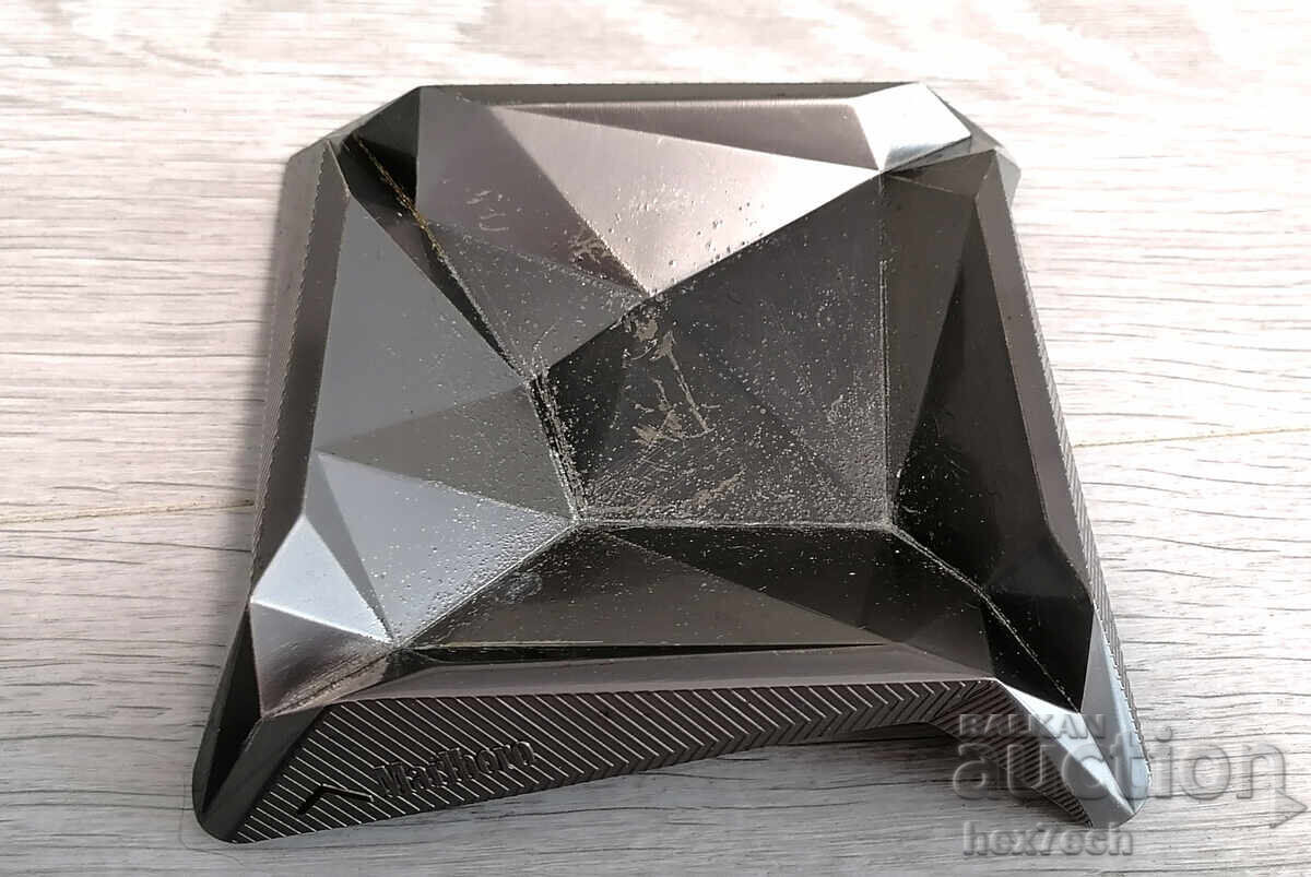 ❤️ ⭐ Great metal ashtray Marlboro ⭐ ❤️