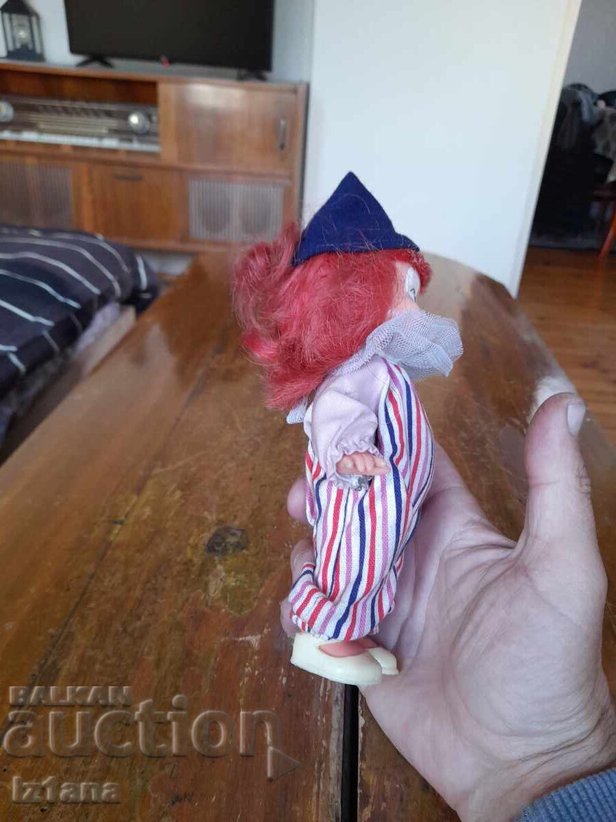 Παλιά κούκλα, κλόουν με τιμή 27.00 BGN | € 13.80 Παλιά κούκλα, κλόουν με τιμή 27.00 BGN | € 13.80