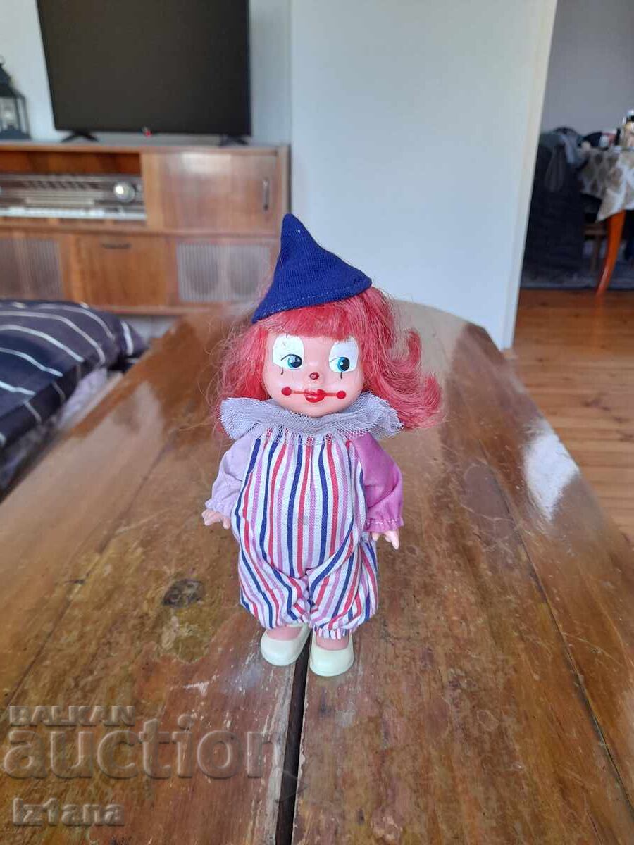 Παλιά κούκλα, κλόουν Παλιά κούκλα, κλόουν