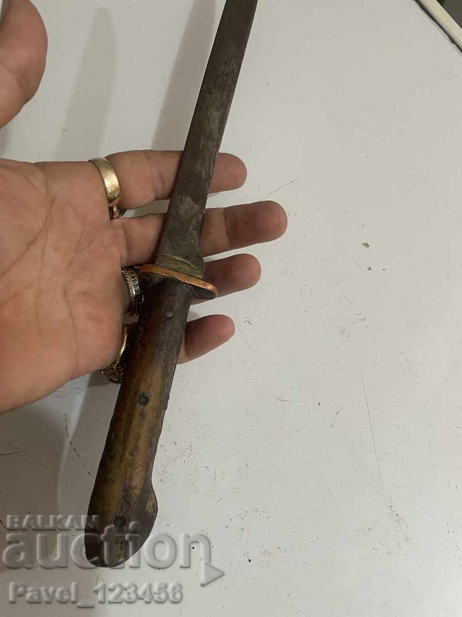 A very old knife - 7 A very old knife - 7