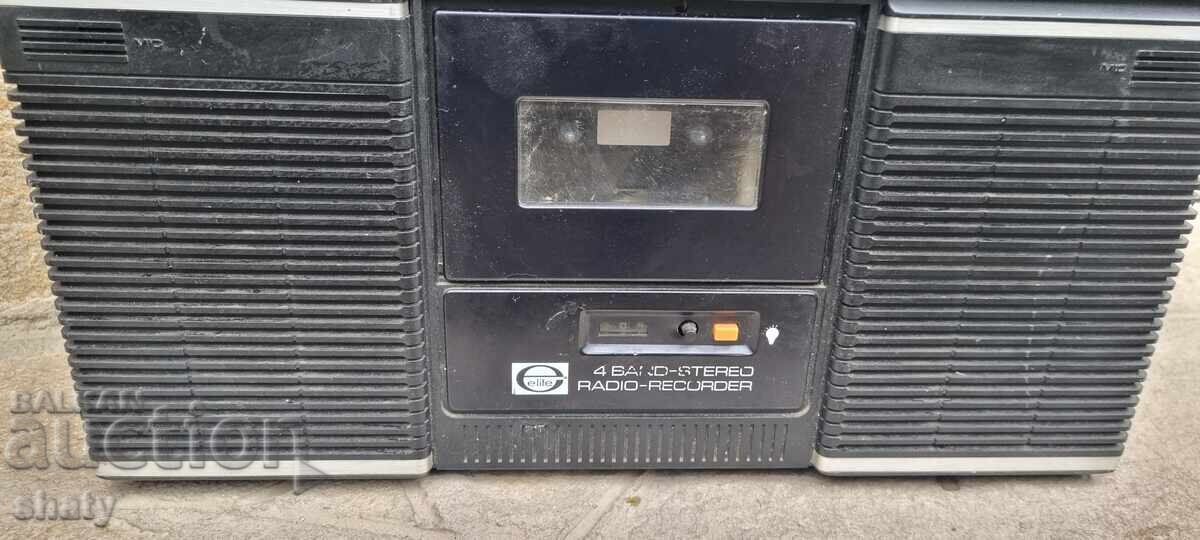 Παράδοση Παλιό κασετόφωνο Elit Παράδοση Παλιό κασετόφωνο Elit
