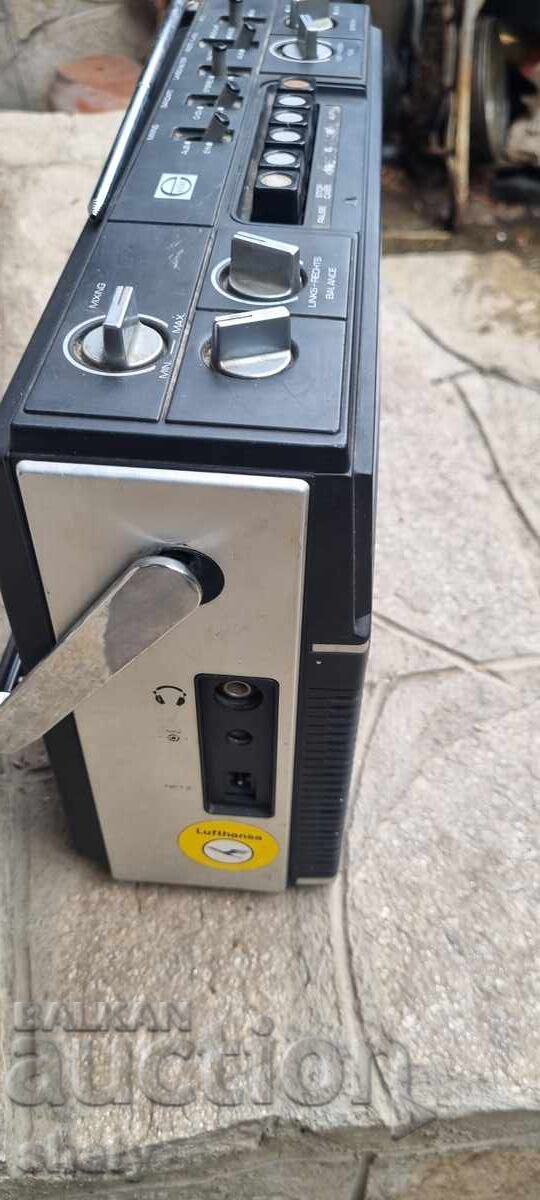 Παλιό κασετόφωνο Elit - 5 Παλιό κασετόφωνο Elit - 5