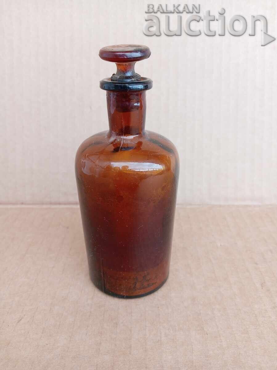 Licitație Sticlă de farmacie, recipient mic