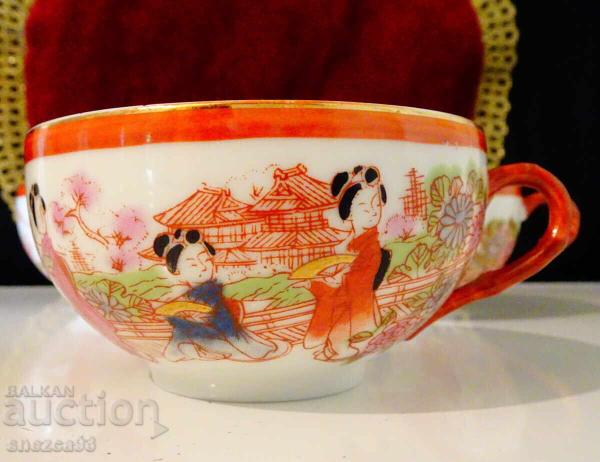 Ceașcă porțelan os japonez 58 gr., aur