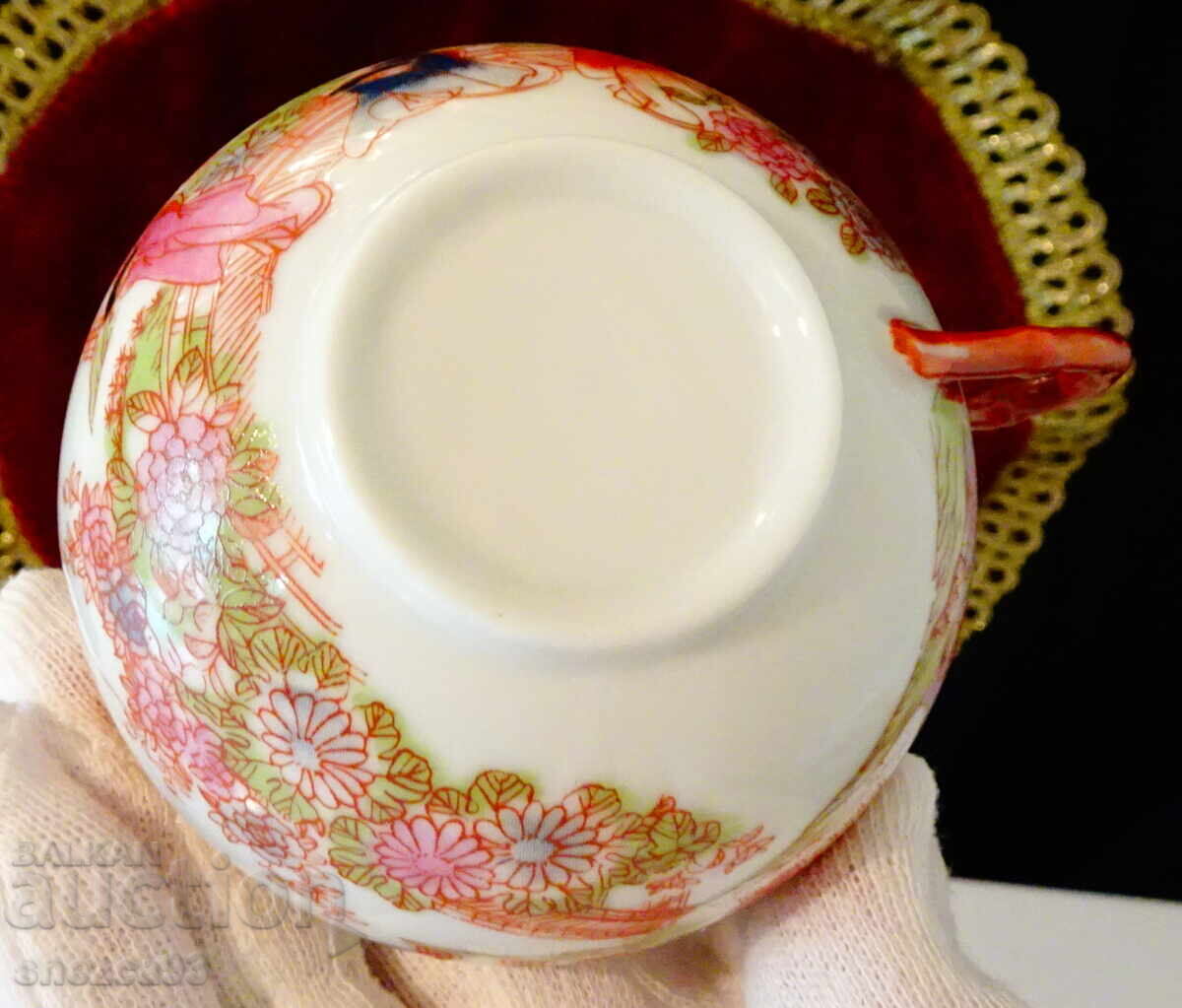 Trei cești de porțelan os japonez 58 g, aur - 7