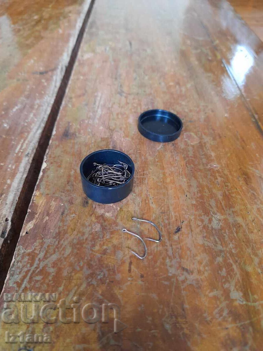 Licitație Cârlige de pescuit rusești vechi