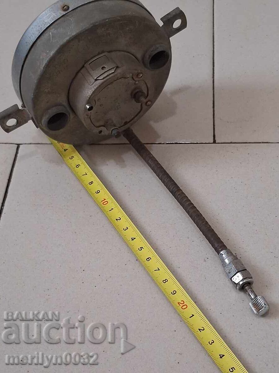 Chasovnik za avtomobil "VOLGA" M-21, leka kola s elenche - 5 Chasovnik za avtomobil "VOLGA" M-21, leka kola s elenche - 5