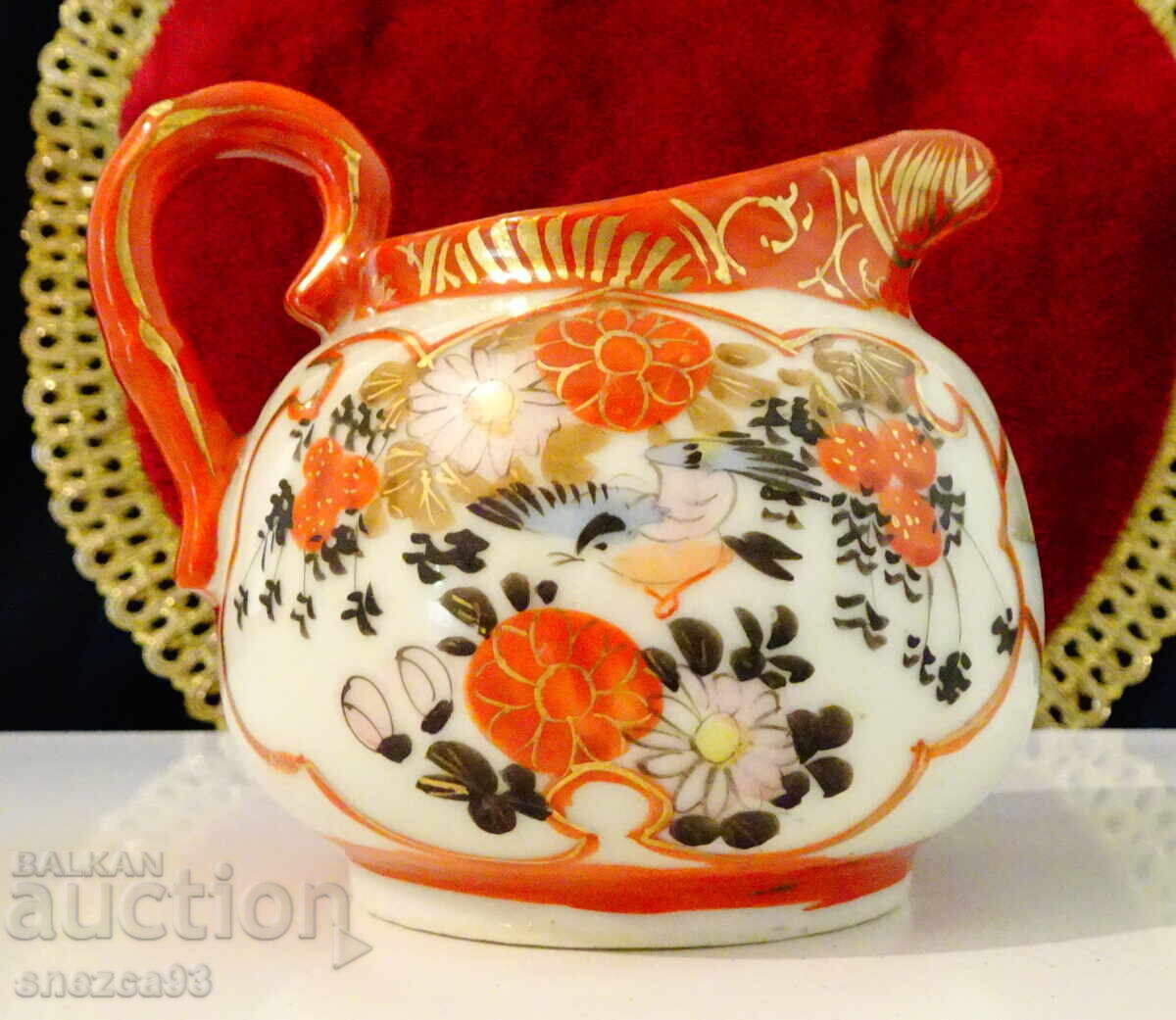 Licitație Cană, cană de porțelan japonez Kutani-yaki, albastru-indigo, gheise, aur