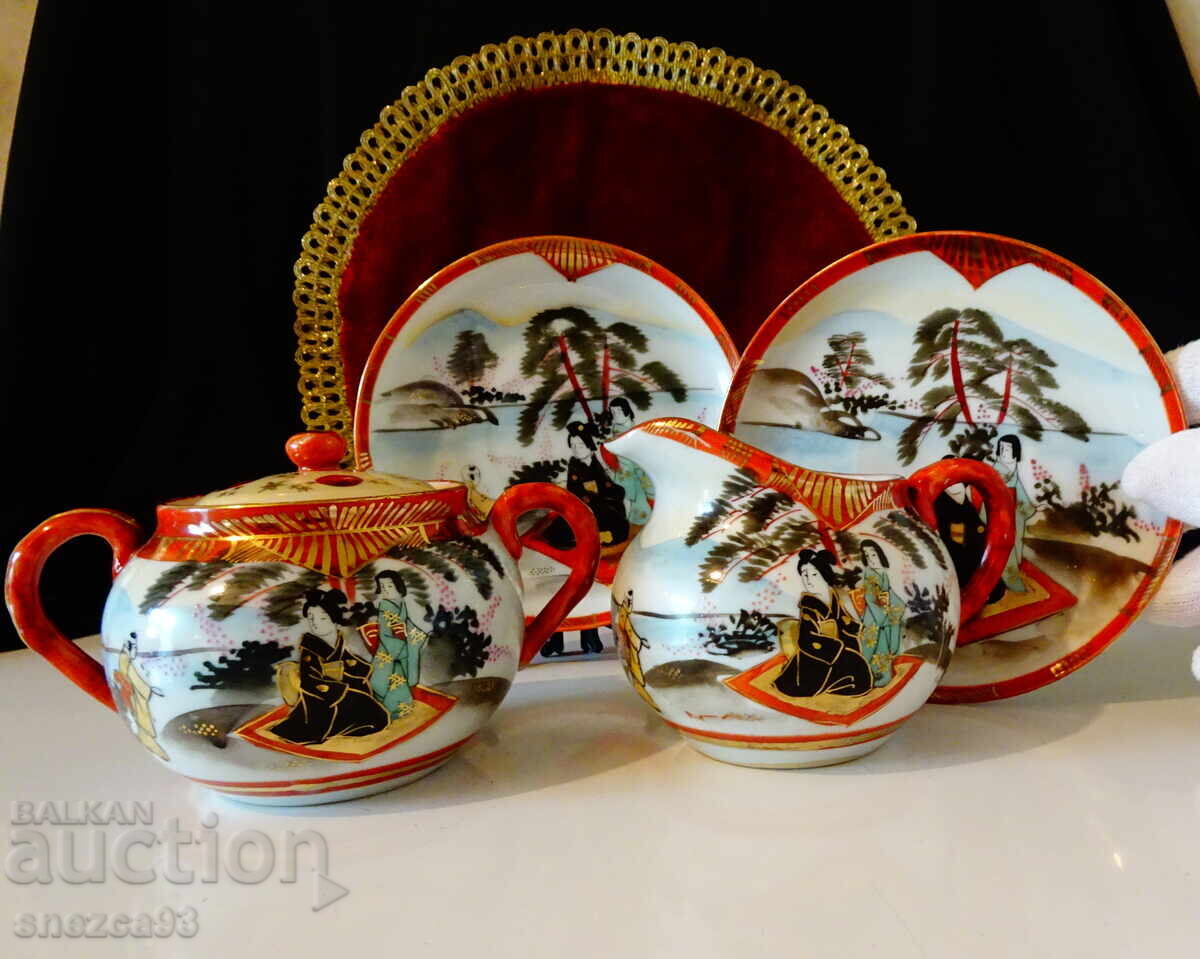 Set de 4 piese de porțelan japonez Kutani, aur