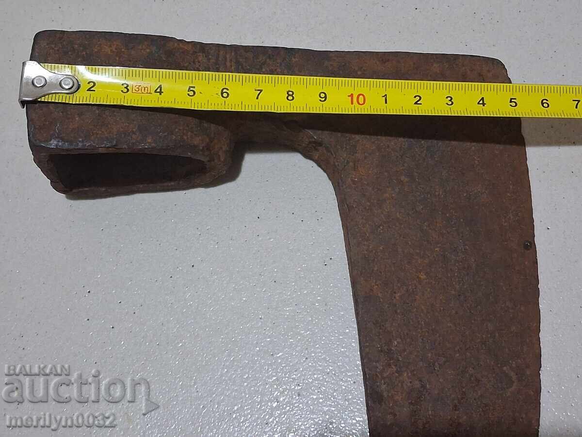 Old ax ax tool wrought iron - 7 Old ax ax tool wrought iron - 7