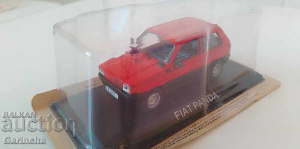 Модел на Фиат Панда 1/43 с цена 17.00 лв. | € 8.69