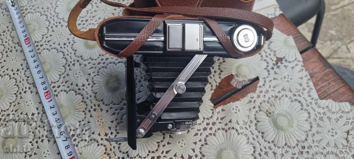 Delivery of Old Agfa bellows camera Delivery of Old Agfa bellows camera