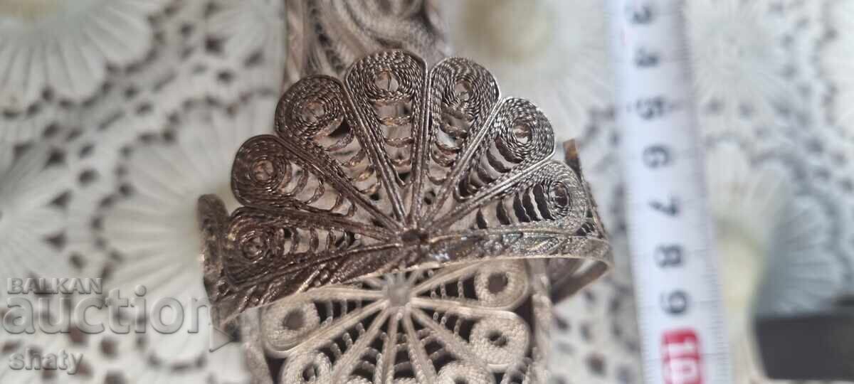 Παράδοση Παλιά τελετουργικά φιλικράνα παπούτσια (filigrana nalmi) Παράδοση Παλιά τελετουργικά φιλικράνα παπούτσια (filigrana nalmi)