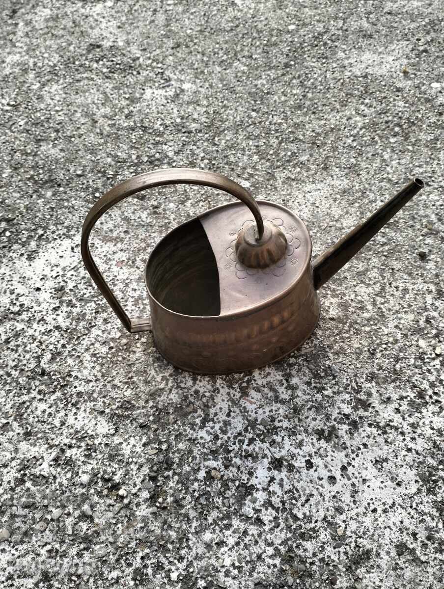 Παράδοση Χάλκινο ποτιστήρι