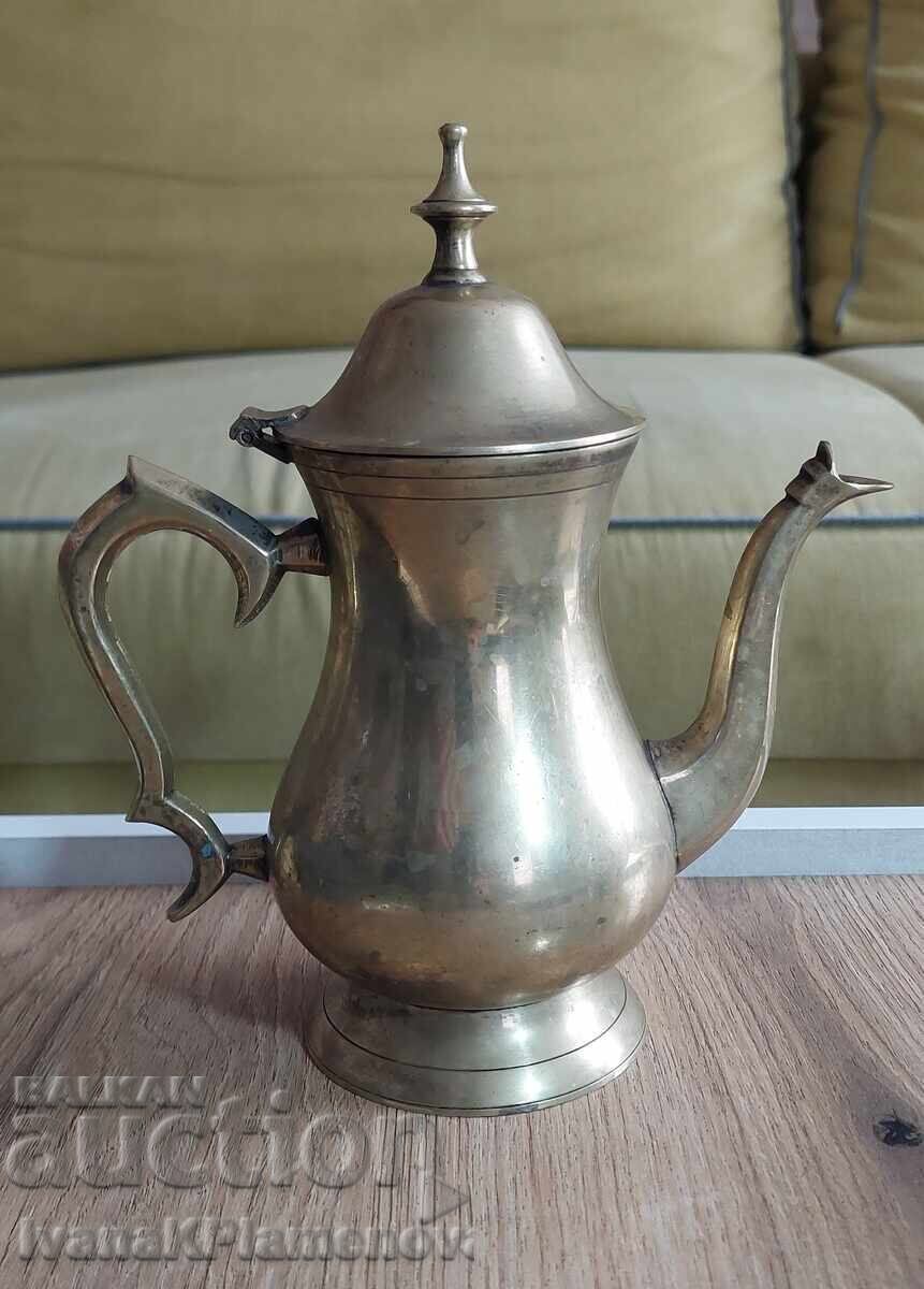 Καναπές από ορείχαλκο για γνώστες