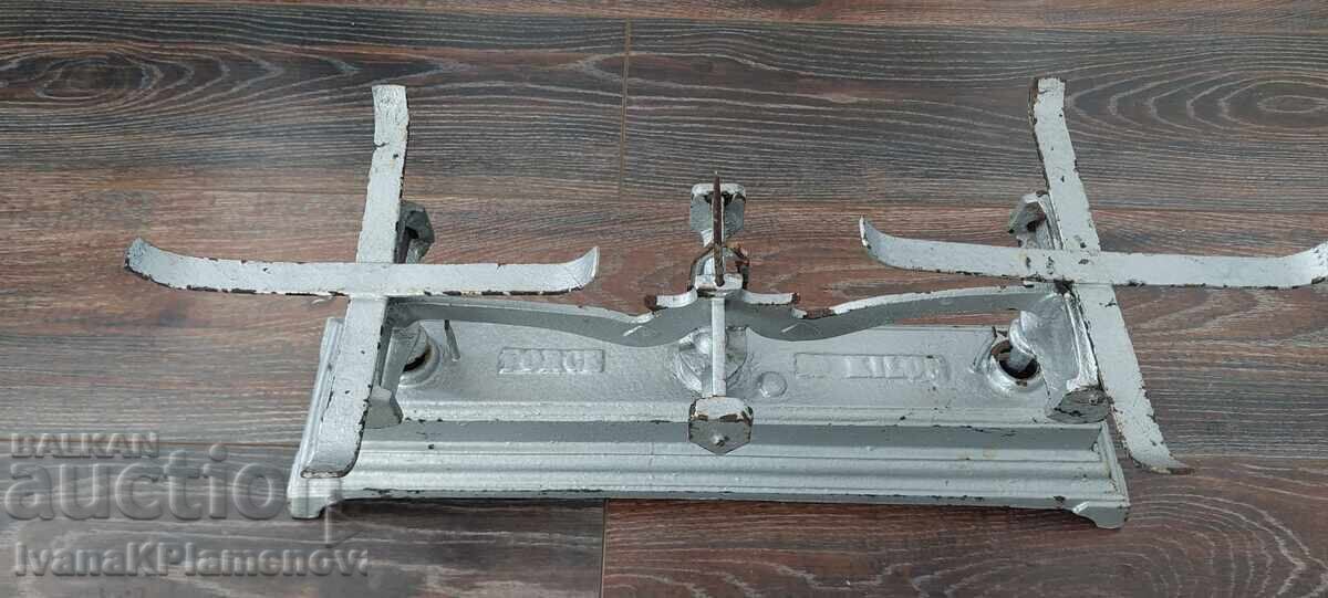 Vintage Balance Scale for Connoisseurs with price 50.00 BGN | € 25.56