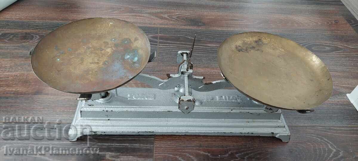 Vintage Balance Scale for Connoisseurs