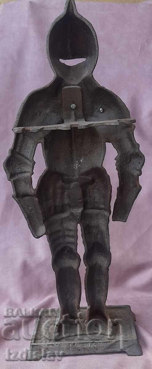 Suport de șemineu din fontă vechi, armură de cavaler - 5